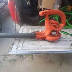 Black  And Deckers  Blower 
