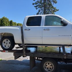 2008 Chevy Silverado Z71 4x4 Blown Engine (parts Only)