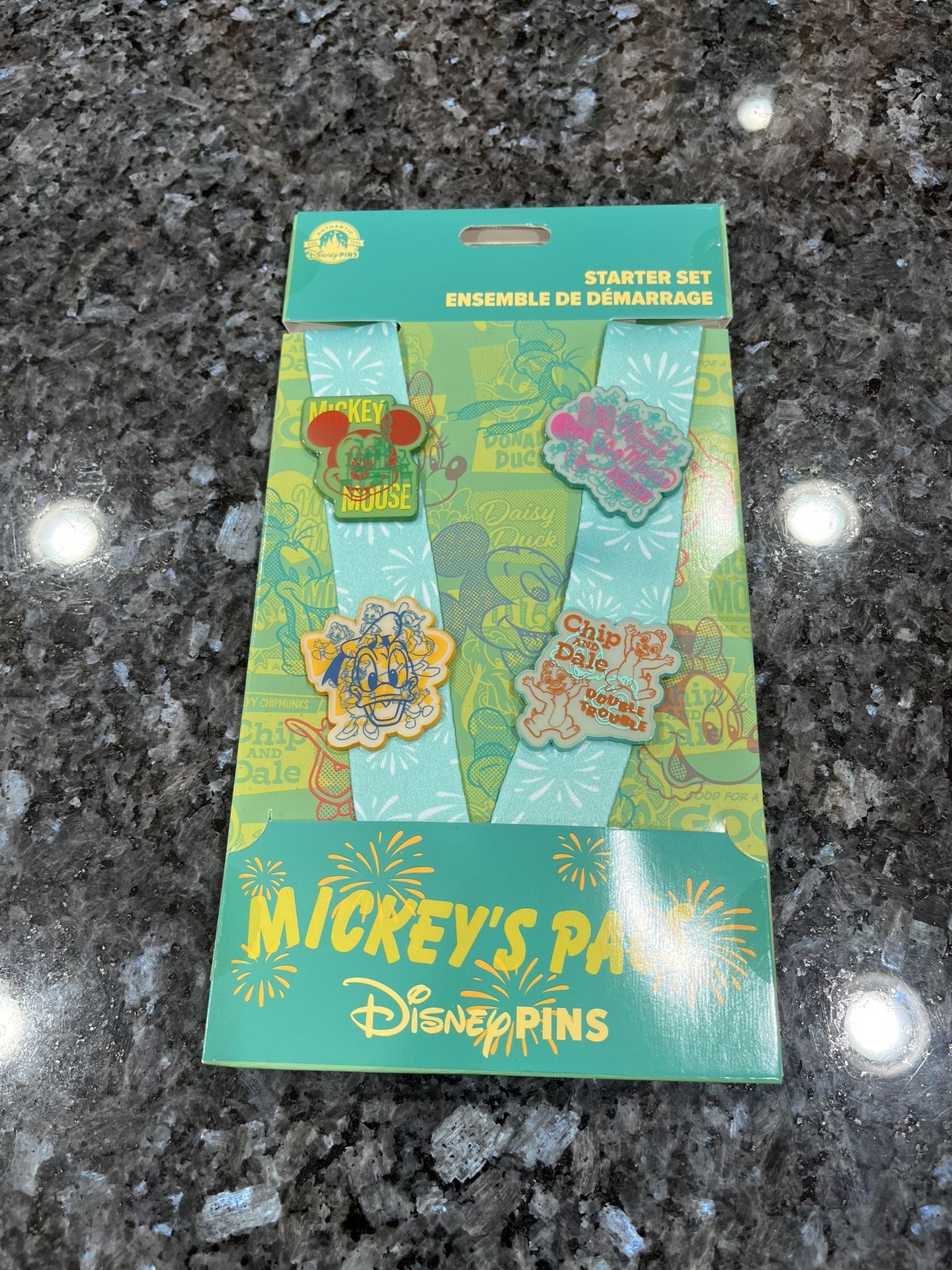 Disney Pins Lanyard Set Authentic Mickey Minnie Donald & Chip n Dale. Brand New