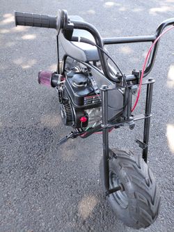 MINI BIKE..CASH ONLY..NO DELIVERY..NO TRADES ((and most importantly no D..K RIDING))