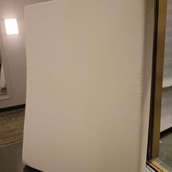 Queen size mattress very good condition