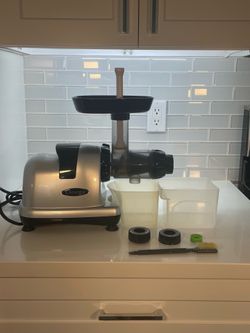 Used Omega Juicer