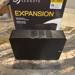 4T Hard Drive USB-C 3.2 Enclosure