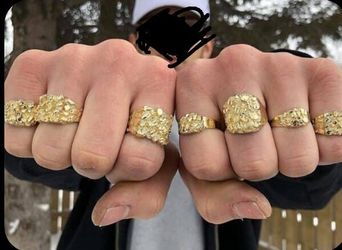 Set Of Rings Full Gold 8 Grams