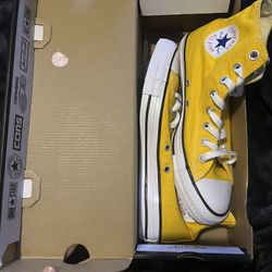 Yellow Converse (W9)