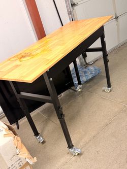 Utility table