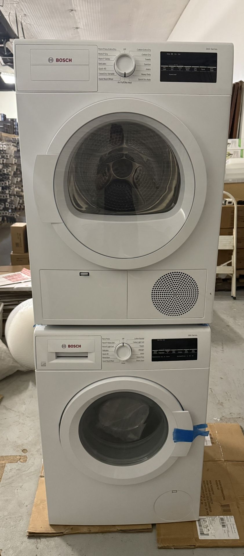 BOSCH 300 Series Combo Washer And Dryer 