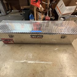 Dee Zee Truck Tool Box