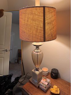 2 Lamps