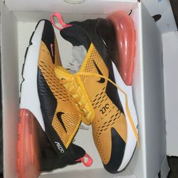 Nike Air Max 270 sz 10 Pre-owned
