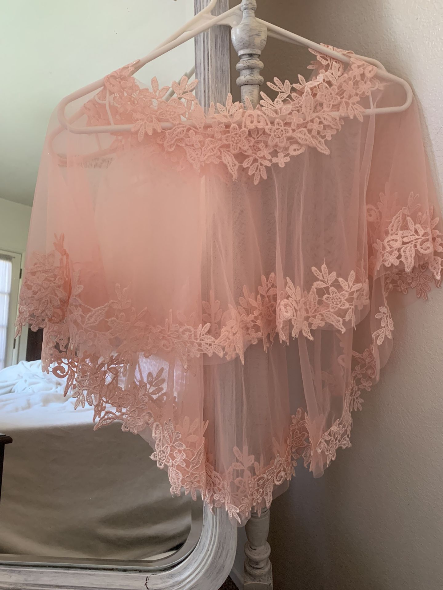 Lace Tulle Shawl -Cape /// Capa Para Quinceañera