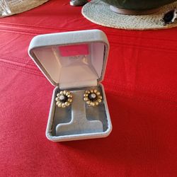 Earrings For Women, Diamond, Gold