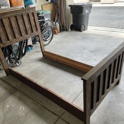 Wooden Twin Bed Frame. 