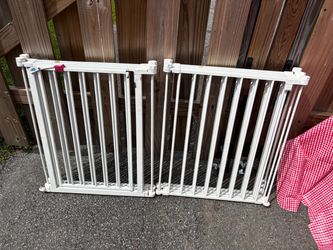 White Baby Safety Gates – Set of 2
