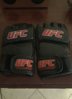 UFC training gloves