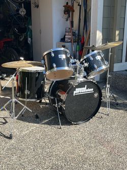 Drum set $350
