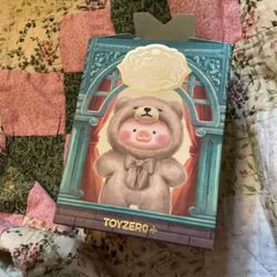 LULU The Piggy Plush Pendant