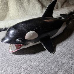 
Imperial VTG 1989 Rubber 11" Toy Orca Whale