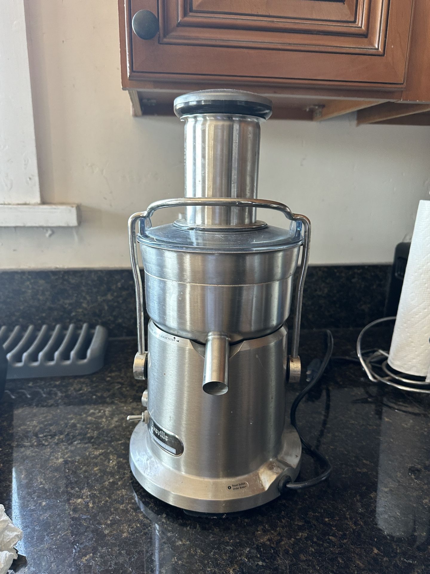 Breville Juice Fountain Elite Juicer, Brushed Stainless Steel, 800JEXL