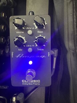 Bass Guitar Pedals - Ampeg - Keeley