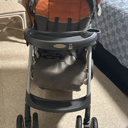 Stroller 