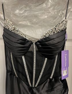 Beautiful Gown/prom Dress 