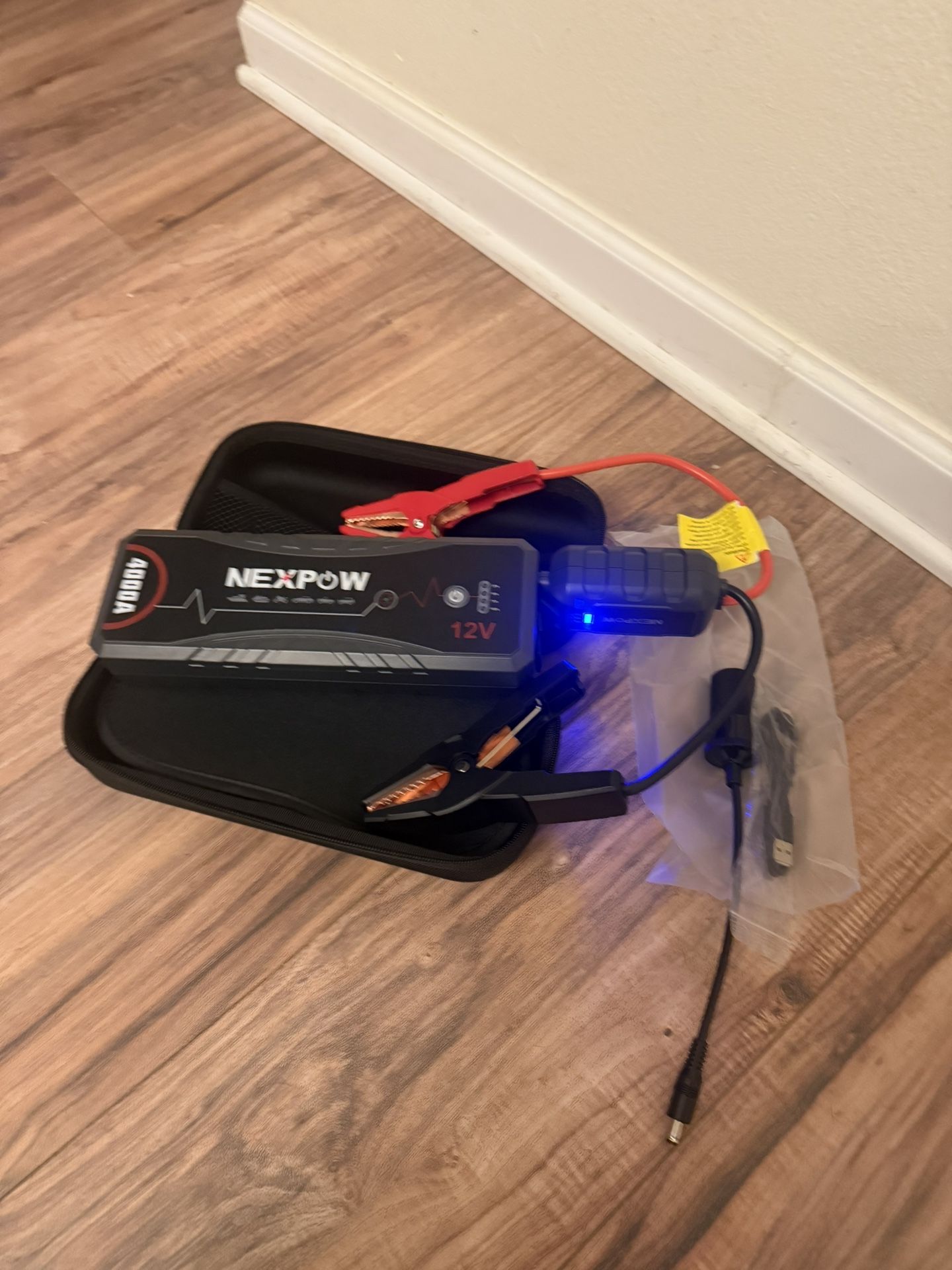 nexpow Car Jump Starter 4000A 12V