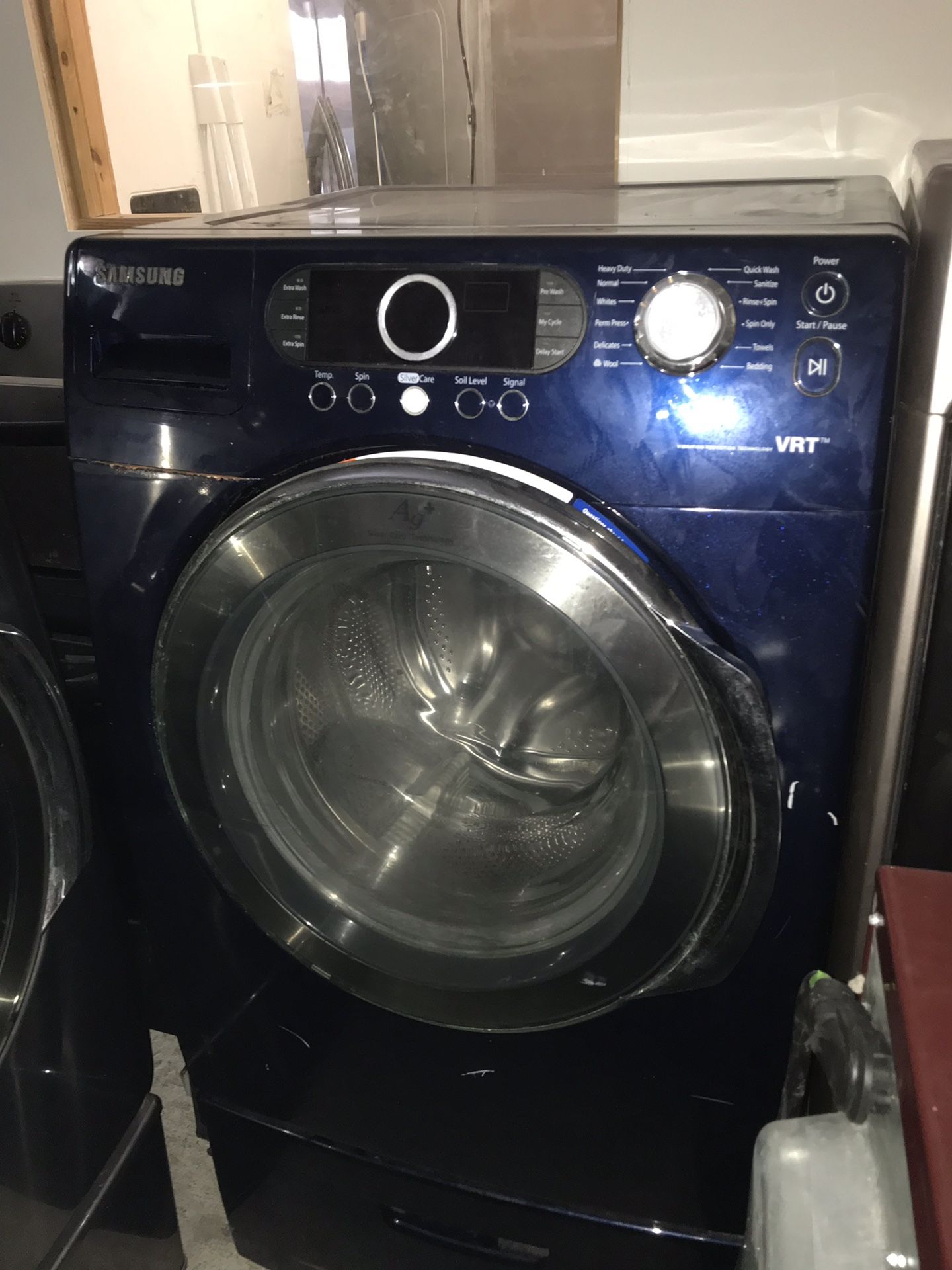 Samsung Front Load Washer With VRT WE HAVE DELIVERY !!!