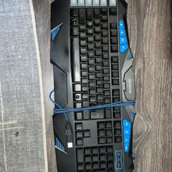 Masione Mechanical Touch Keys Gaming Keyboard vmj-05 used black blue