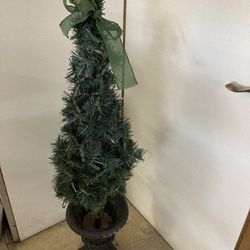 Decorative Outdoor Holiday Tree in urn 
