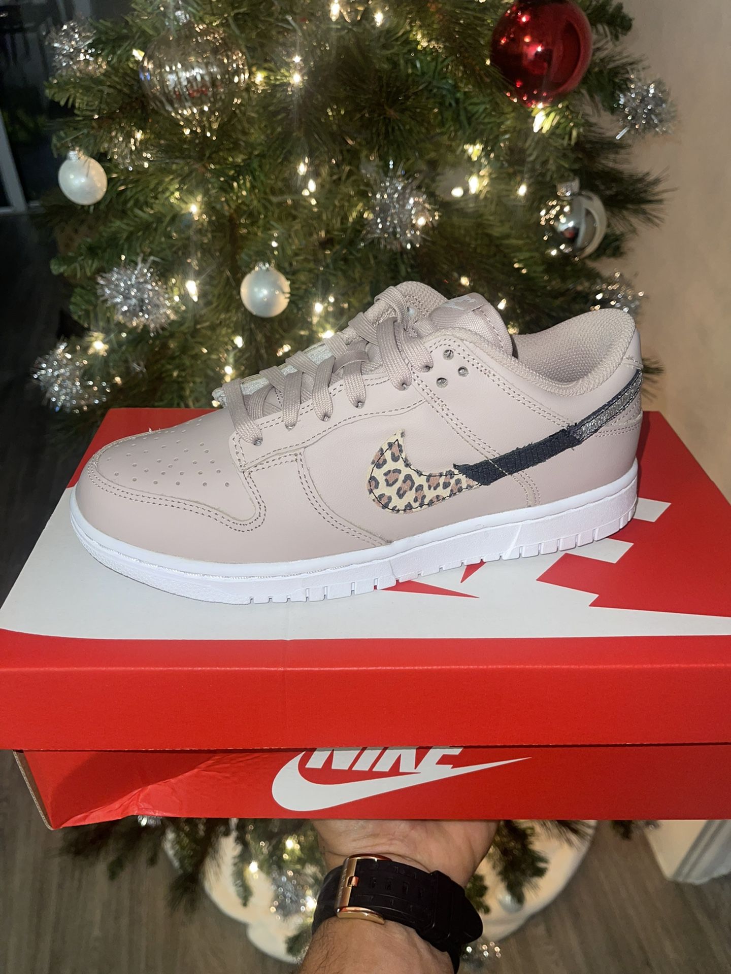 Nike Dunk Low Primal Rose Size 6.5M 8W