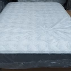 Queen Size Mattress (Mattress Only) Restonic
