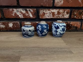 Indonesian glass vase set