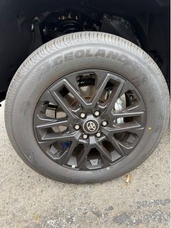 (4) YOKOHAMA GEOLANDAR X-CV G057N 265 / 60 R20 TIRES