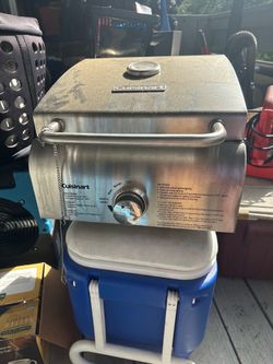 Cuisinart Portable Tabletop Propane Gas Grill