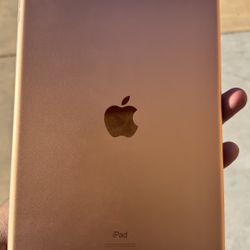7th Gen iPad 32gb