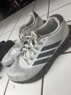 Women shoes/heels