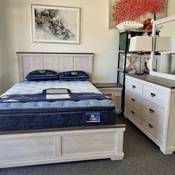 Queen 4 Piece Bedroom Set 