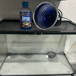 Reptile Tank & Heat Lamp
