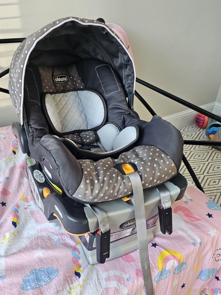Graco Infant car seat $$Cheap$$