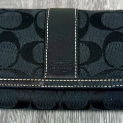   Vintage Coach Canvas/Leather Wallet 