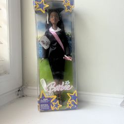 Barbie Graduation Pride 2005 Doll - Special Edition - African American - Rare Collector's Item! 