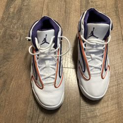 Brand New Women Jordans 9.5