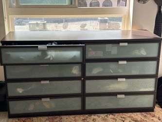 Beautyrest Silver Mattress & Frame plus 8-Drawer Dresser with Frosted Glass Fronts