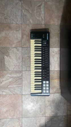 M-Audio oxygen 49