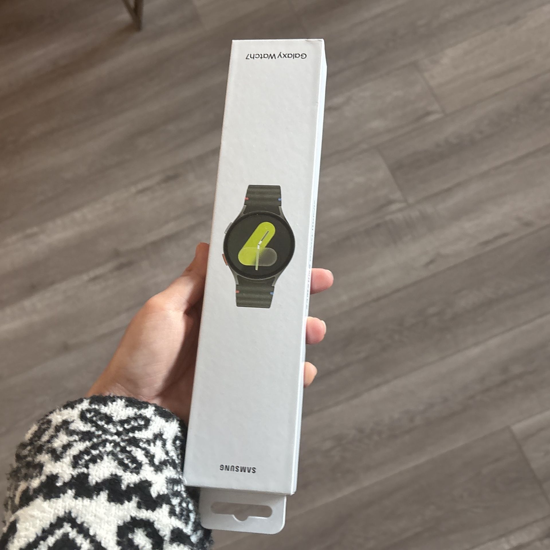 Brand NEW Samsung Galaxy watch