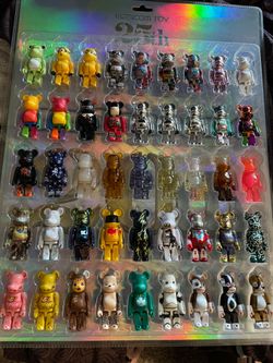 Bearbrick 100 series