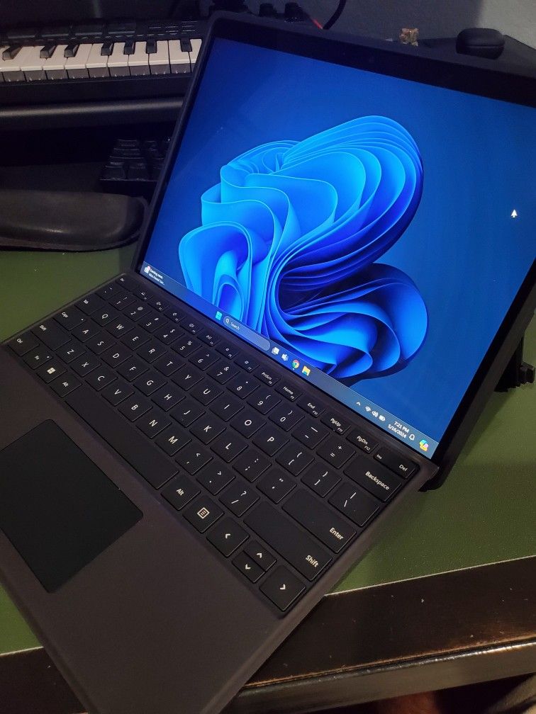 Surface Pro 9 - Like New With Original Boxes