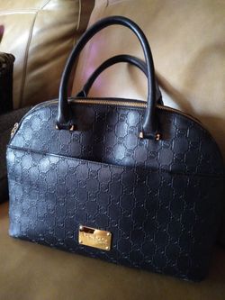 Bebe purse
