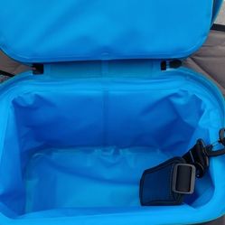 Cooler Embark Up 24 Cans  Price Firm Corona92879 